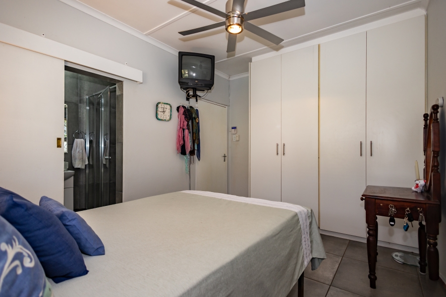 3 Bedroom Property for Sale in Somerset Park Western Cape